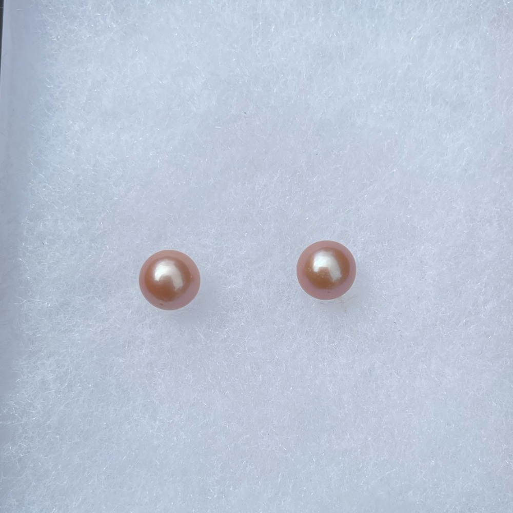 Pink Edison Pearl Gold Stud Earrings